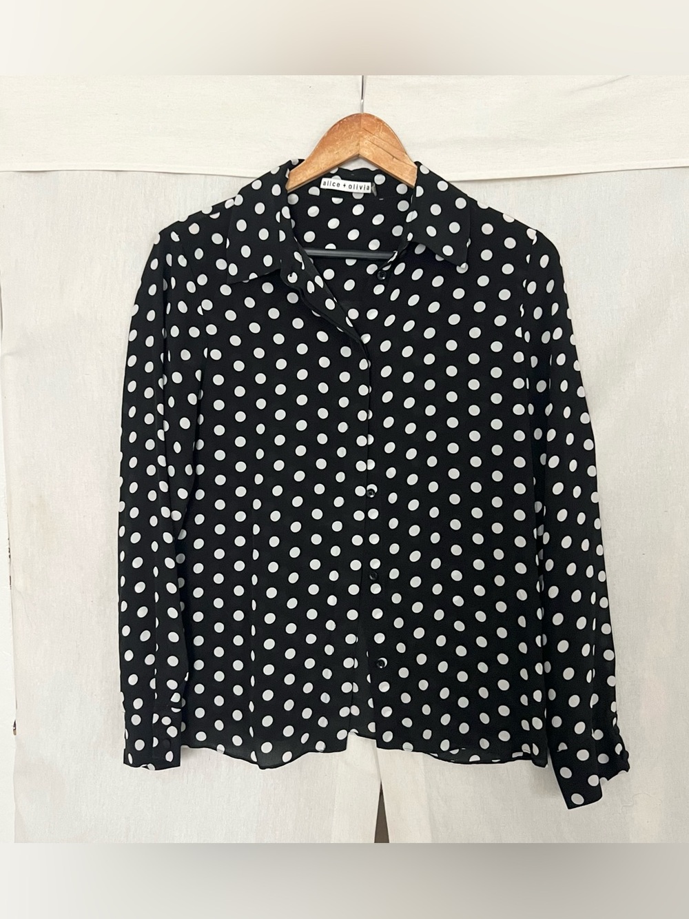 Alice + Olivia Silk Black & White Button Down Long Sleeve Blouse